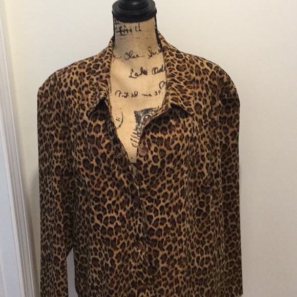 Briggs of New York, women’s 2XL, Button Down ,Leopard Design Jacket - Picture 4 of 8